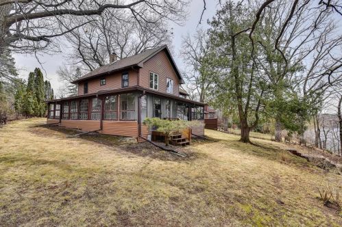 2604 Waunona Way, Madison, WI 53713-1525