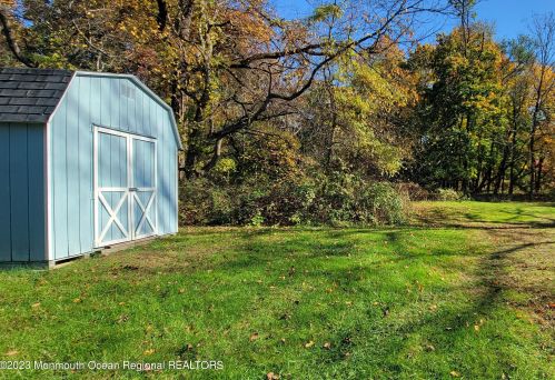 181 Whitesville Rd, Jackson Twp NJ  08527-5119 exterior