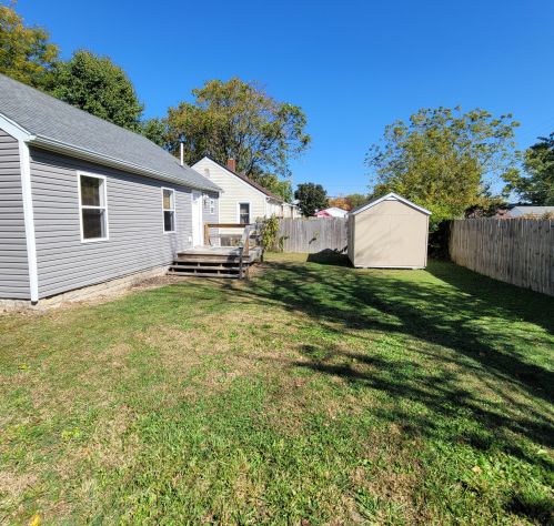 907 Paint St, Washington Ch OH  43160-1625 exterior