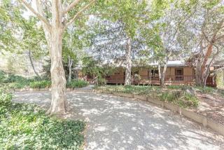 3775 Whiskey Hill Rd, Loomis, CA 95650-8825