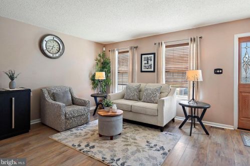 29 Bellmawr Ave, Gloucester NJ  08031-1330 exterior