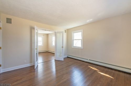 16 Briant Ave, Greystone Park NJ  07950-1724 exterior