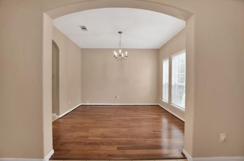 2247 Oak Rise Dr, Conroe TX  77304-5625 exterior