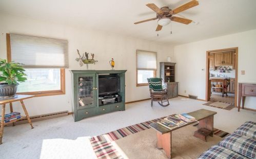 241 Congress Dr, West Bend, WI 53095-8102