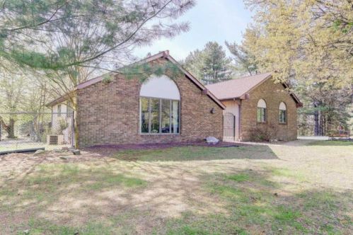 78 Paulson Rd, North Hanover, NJ 08562-1901