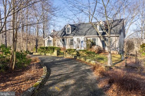 7553 Enon Church Rd, The Plains, VA 20198-9771