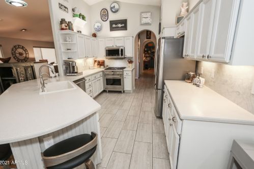 10217 Hercules Dr, Chandler AZ  85248-7616 exterior