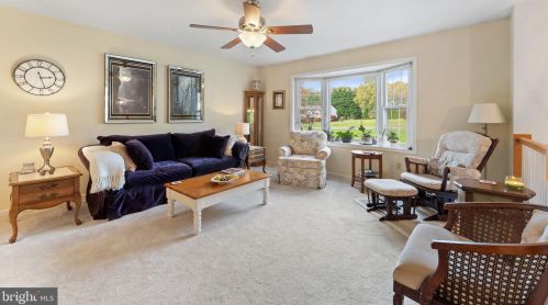 16309 Poplar Hill Rd, Haymarket VA  20169-2101 exterior