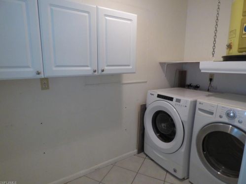 2 Plz Ct, Lehigh Acres FL exterior