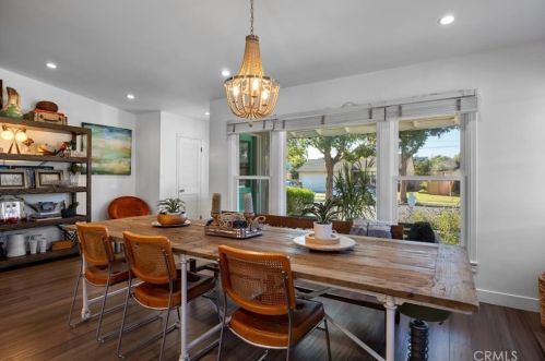 20020 Donora Ave, Torrance CA  90503-1910 exterior