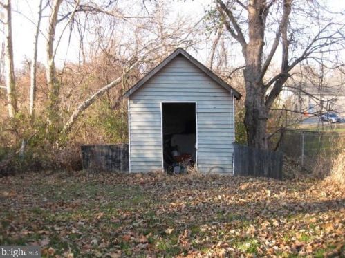 4222 7th St, Boothwyn PA  19061-5053 exterior