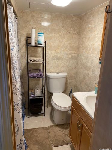 39 Frederick Ave, Roosevelt NY  11575-2315 exterior