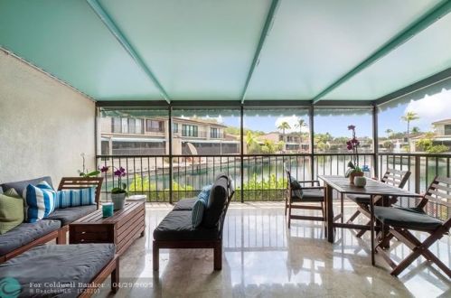 8288 Dundee Ter, Hialeah FL  33016-1405 exterior