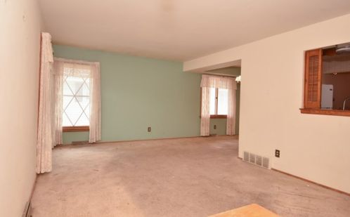 2104 113, Milwaukee WI 53226-4001 exterior