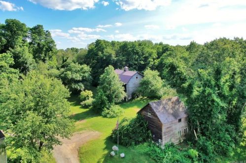 120 Schmitt Ln, Montgomery NY  12549-2044 exterior