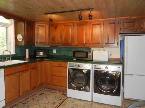 299 Rte 6n, Mahopac NY  10541-4623 exterior