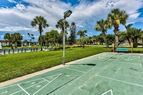4358 27th Ct, Naples FL  34116-0902 exterior