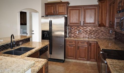 4403 Villa Linda Dr, Glendale AZ  85310-5122 exterior