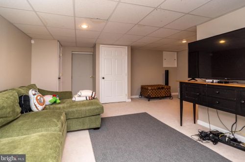 1741 Kriebel Rd, Lansdale PA 19446-5000 exterior