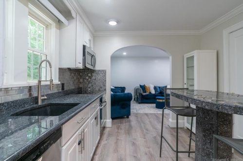 87 Briar Cliff Ave, Waterbury CT  06708-2901 exterior