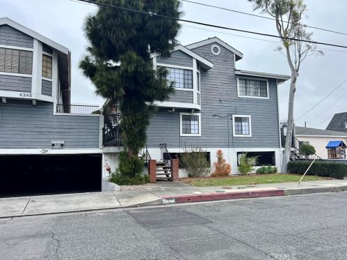 4345 154th St, Lawndale CA  90260-2158 exterior