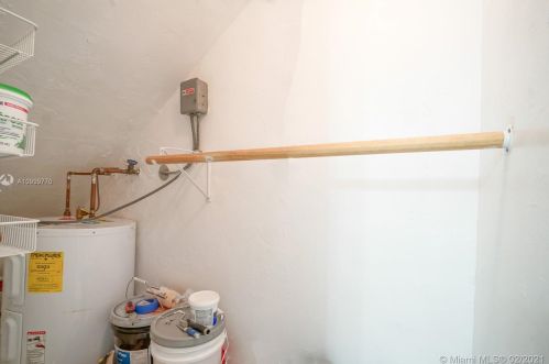 1384 71st St, Hialeah FL  33014-4567 exterior