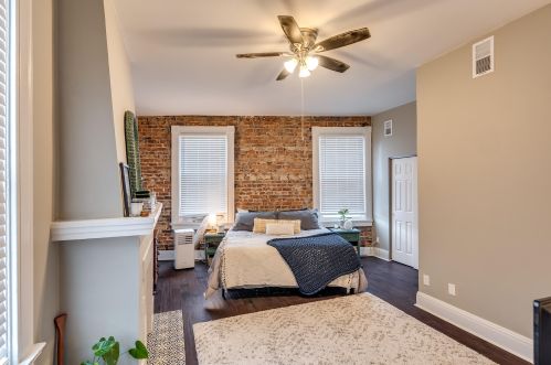 702 Pike St, Covington KY 41011-2126 exterior