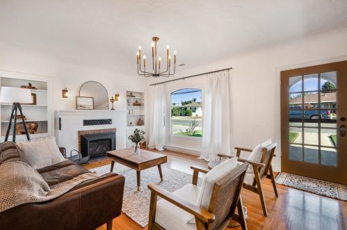 1560 Cienega Rd, Hollister CA  95023-5510 exterior