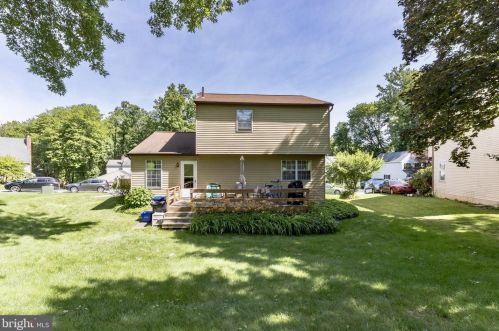 108 Chapel Ct, Downingtown, PA 19335-1106