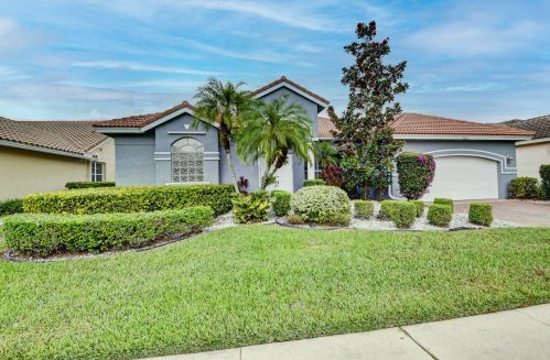 7900 Bridlington Dr, Boynton Beach, FL 33472-5059