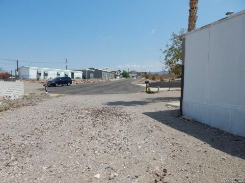 3066 Oak Pl, Bullhead City AZ  86429-7120 exterior