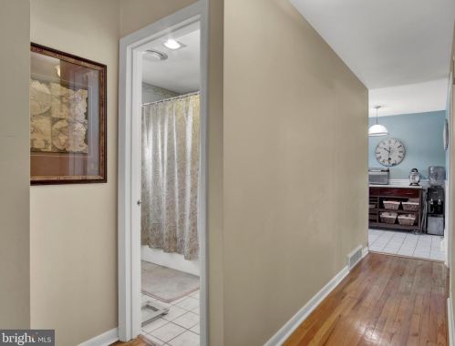 81 Moongale Dr, Carlisle PA  17013-2116 exterior