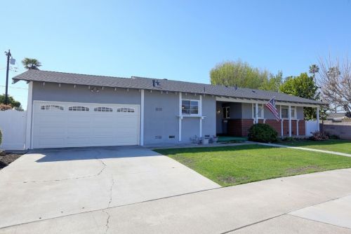 2232 Brookside Ave, Orange, CA 92867-4002