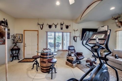 2159 Macadamia Ln, Saint James City FL  33956-2034 exterior