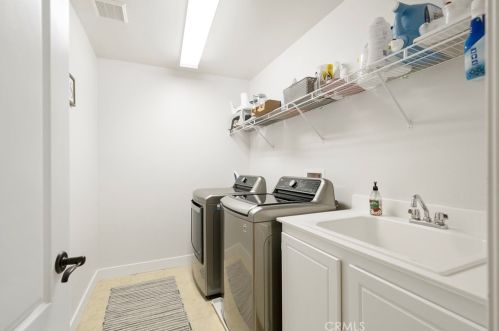 30770 Grand View Cir, Temecula CA  92591-7293 exterior