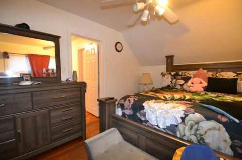 2745 58, Milwaukee WI 53210-1539 exterior