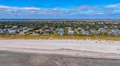 6 44th Ave, Isle Of Palms SC  29451-2605 exterior