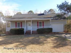 6804 Buttermere Dr, Fayetteville NC  28314-5129 exterior