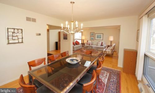 45 Laurel Wood Dr, Trenton NJ 08648 exterior