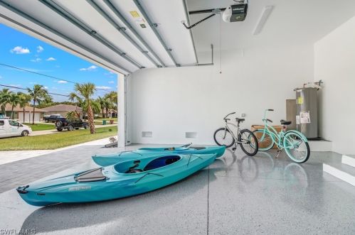 2832 33rd Ter, Cape Coral, FL 33914-4762