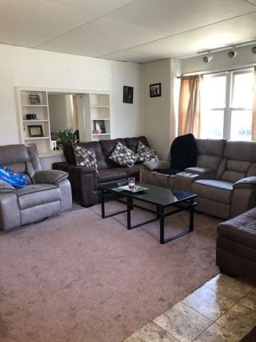 315 Harding St, New Castle, PA 16101-3313