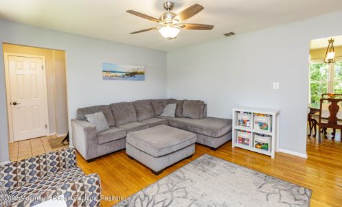 1618 Whitcomb Rd, Lacey NJ  08731-3347 exterior