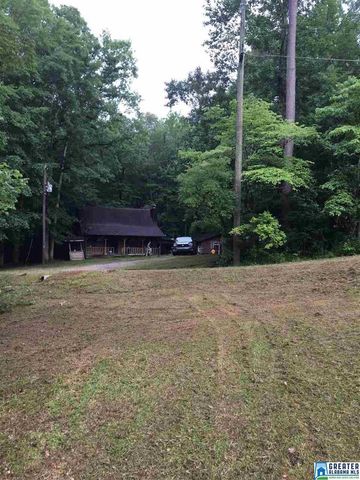 221 Woodland Hills Cir, Fayette, AL 35555-5349