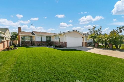 7418 Via Rio Nido, Downey, CA 90241-2149