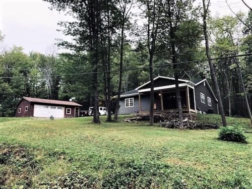 3018 Curtis Street Ext, Jamestown, NY 14701-9621