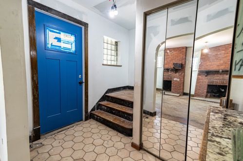 9502 Frankstown Rd, Pittsburgh, PA 15235-1539