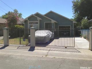 3990 35th St, Sacramento, CA 95820-1235