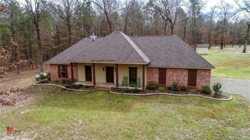 1402 Highway 4, Woodardville, LA 71068-3073