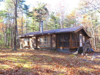 39 Dogwood St, Jay, NY 12941-2318