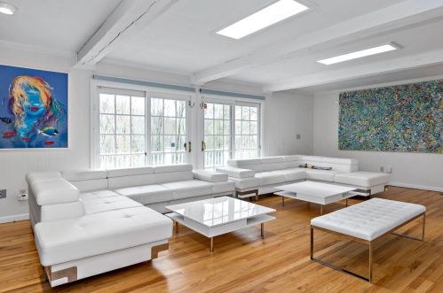 1209 Oenoke Rdg, New Canaan CT  06840-2613 exterior